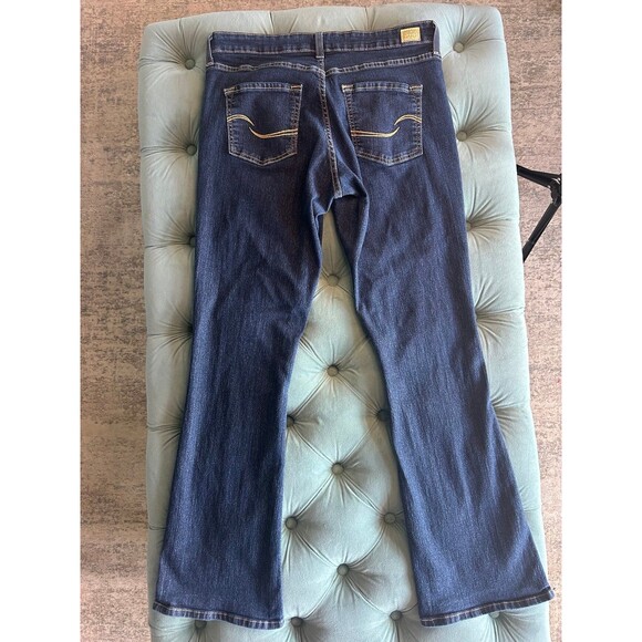 Signature Levi Strauss Gold Totally Shaping Bootcut Womens jeans sz 33 Midrise - Picture 7 of 12